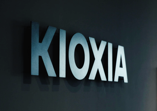 Apple supplier Kioxia files for IPO