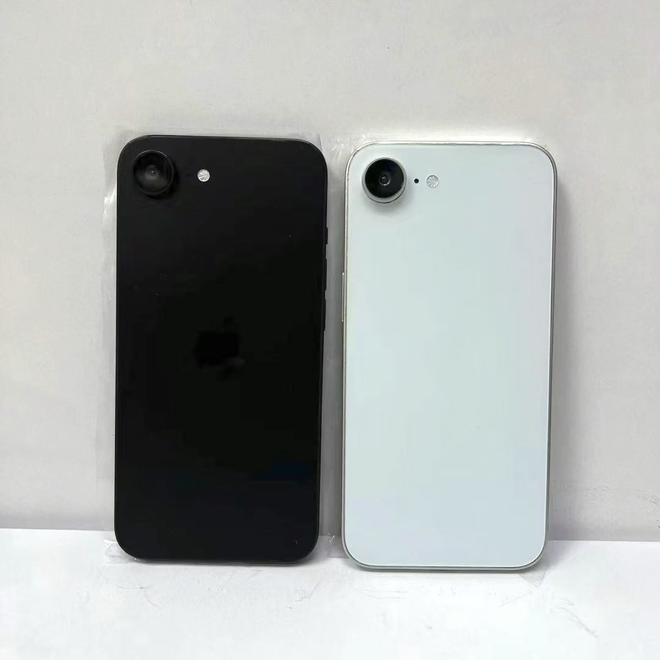 photo of New images of iPhone SE 4 dummy units show iPhone 14 design image